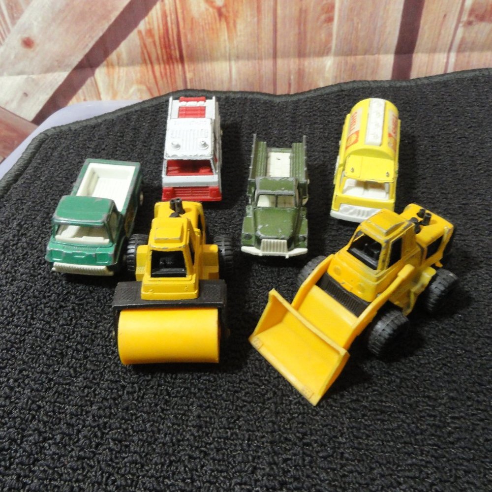 VTG Tootsie Toy truck lot~6pc~1969 n up~Fire truck~dozer~Man cave~collectable